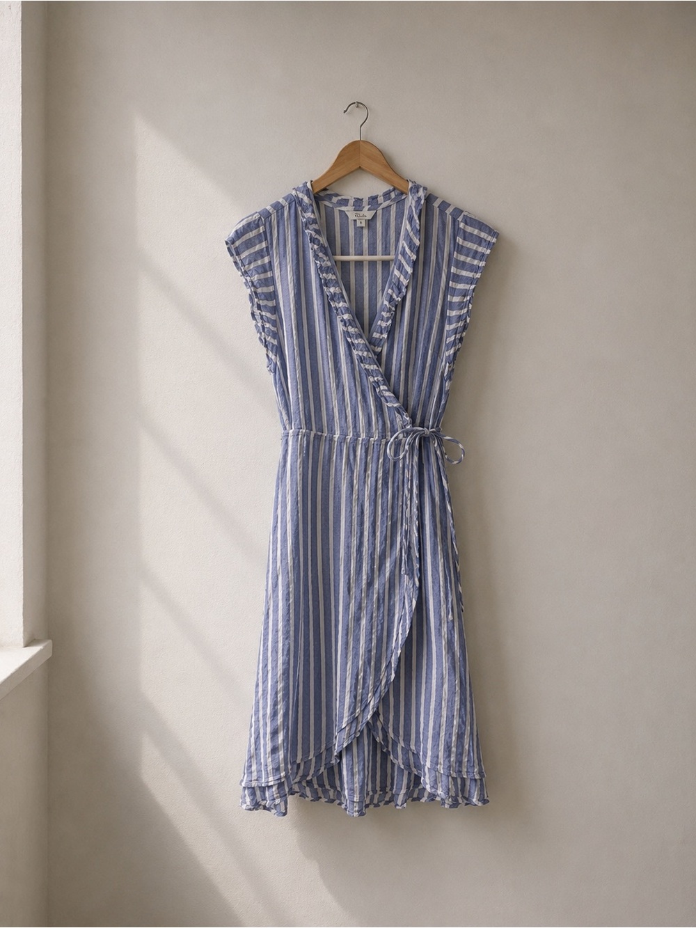 Rails Louisa Juneau Blue & White Striped Wrap Dress – Size Small - Picture 2 of 2